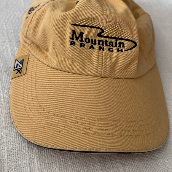 Trucker Hat Mountain Branch Baltimore Celebrity Golf Classic Cap Sporty - Picture 8 of 9